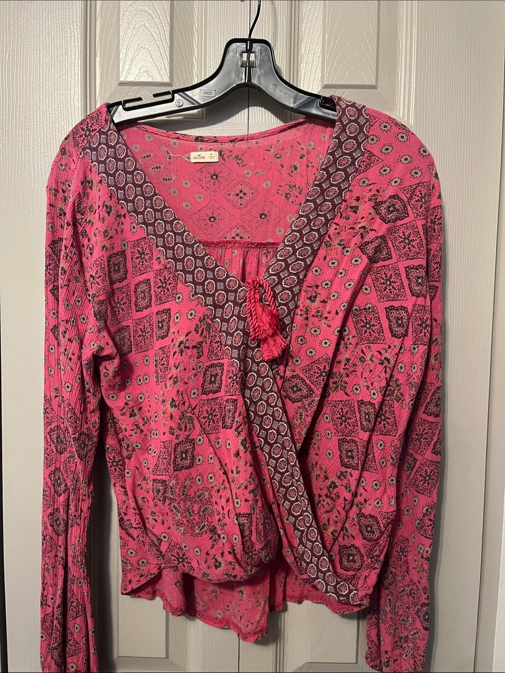 7/$20 Hollister Pink Floral Print Boho Top